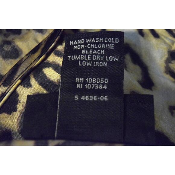 Lane Bryant Leopard Cheetah Print Pop-over Top Sleeveless Shirt V-Neck Twisted - Picture 5 of 6